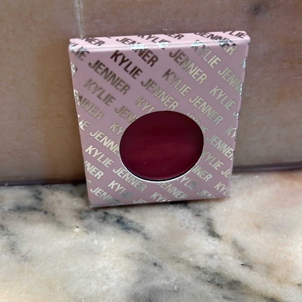 Kylie eyeshadow refill